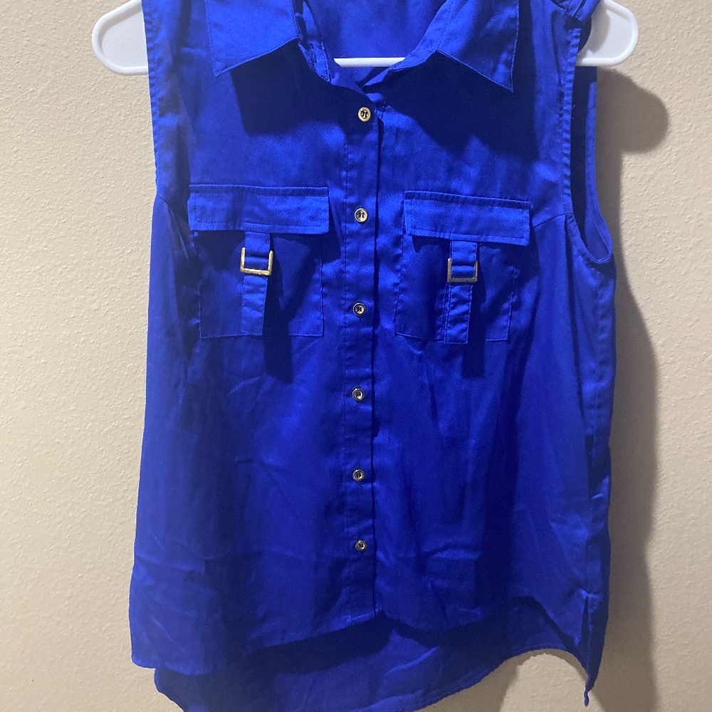 Blue blouse